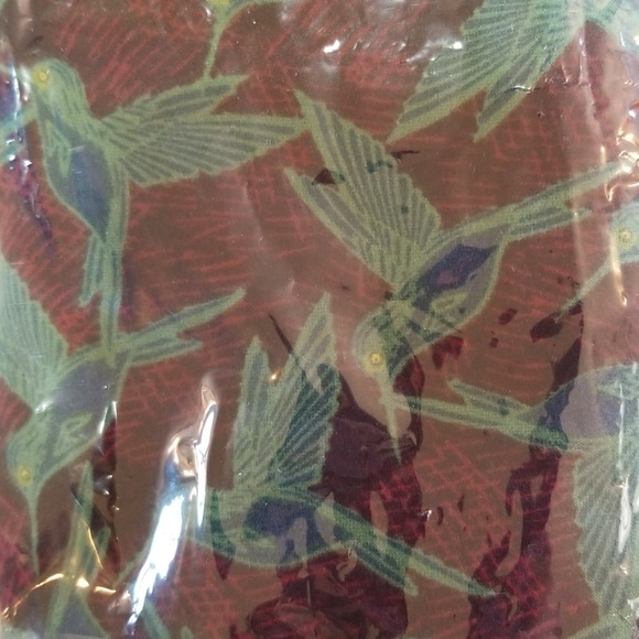 Lot of 4 BNWT Lularoe printed Leggings One Size - Picture 5 of 5